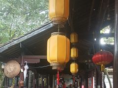 -土砂锅生态山庄·非遗砂锅雅鱼