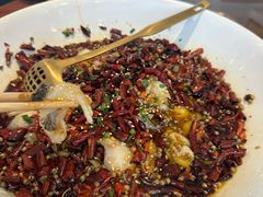 -川流不息·地道川菜·小龙虾(松东路店)