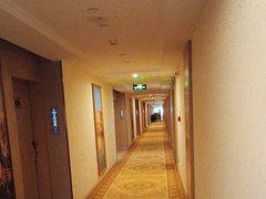 -维也纳国际酒店·西京医院胡家庙地铁站店