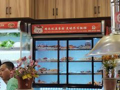 -哈尔滨小酒馆·鲜肉现穿自助烧烤(康新花园店)