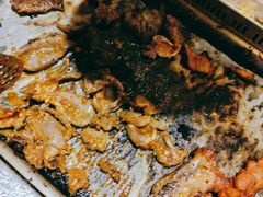 -爱客得牛排海鲜烤肉·火锅自助(春熙路黑金好店)