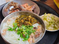 -齐记土鸡米线