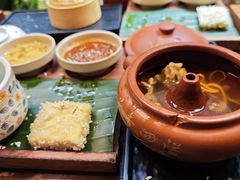 -银米·云南传统过桥米线(双廊黑金冠店)