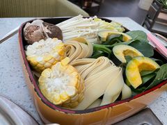 -润园四季椰子鸡火锅(海上世界店)