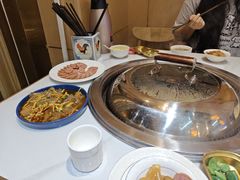 -冰城焰会大丰收铁锅炖(萝岗万达金街店)
