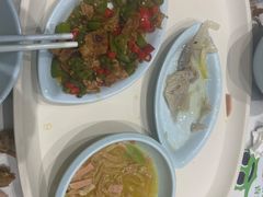 -荣华基·现炒快餐(肇嘉浜路店)