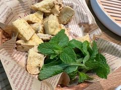 -潮粥荟·潮汕砂锅粥(槐房万达店)