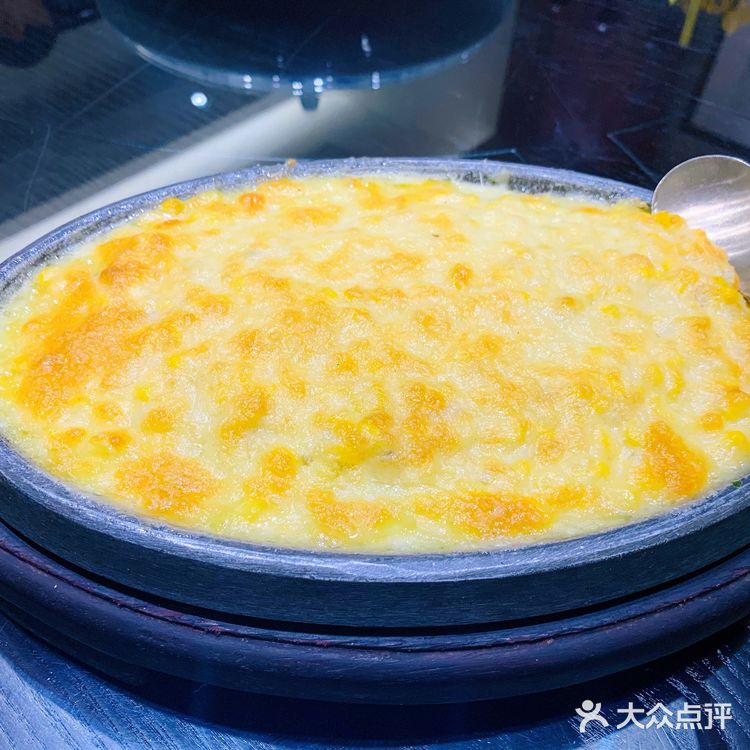 味道都不错，菜品种类很多，就是量有点小