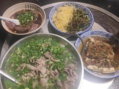 -杨三孃跷脚牛肉(中粮鸿云悦街店)