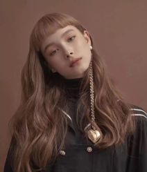 -AYO SALON