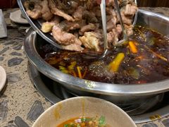 -肖肖酸萝卜鱼火锅(总店)