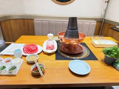 -额尔敦传统涮.冰煮羊火锅(乌兰察布体育场店)