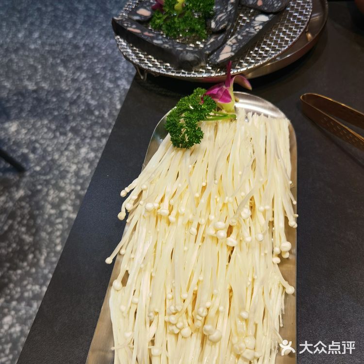 齐齐哈尔的吕屯一头牛来北京了