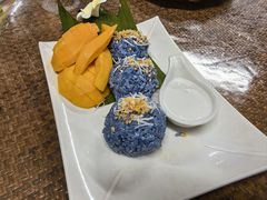 菠萝糯米饭-傣泐金湾餐厅