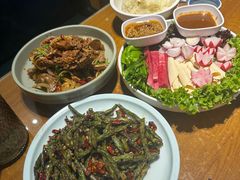 -95号酱骨·一块豆腐(展春园西路店)