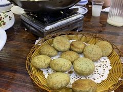 -老唐三下锅 ·张家界地标美食(溪布街店)