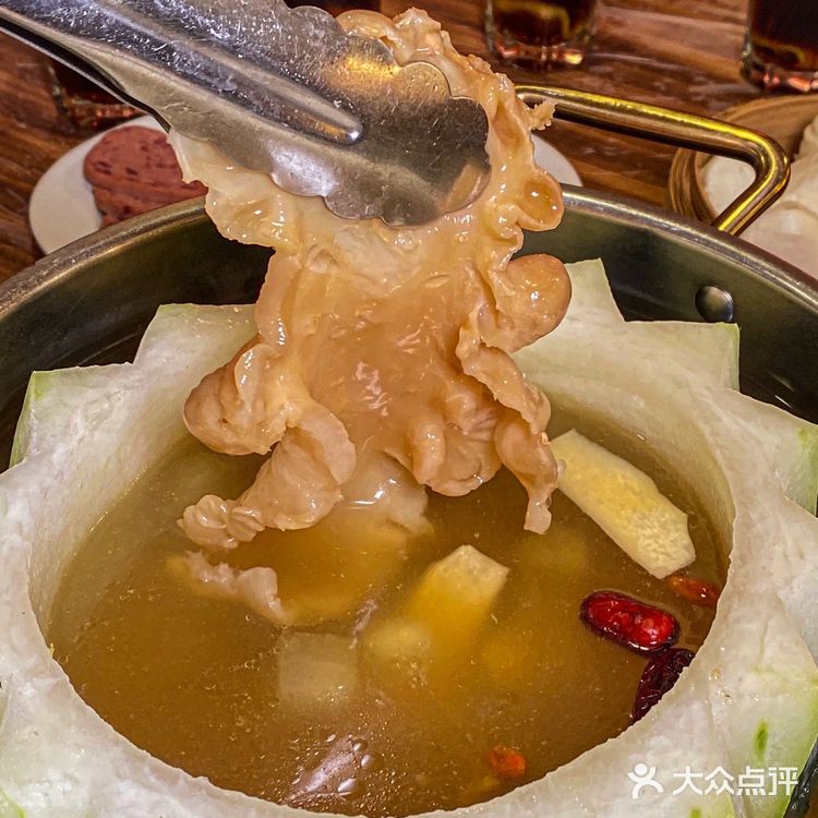 好喝又养生,里面的大块新西兰花胶,软糯粘牙