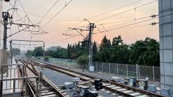 -Hello Lady发型设计