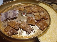 -猪啊牛呀羊啊铜盘烤肉(正大广场店)