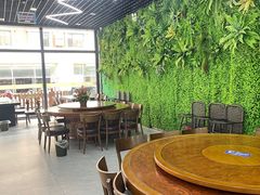 -顶之鲜海鲜餐厅