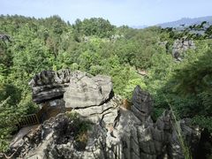 -梭布垭石林景区