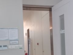 -登特口腔医院(鼓楼东街口店)