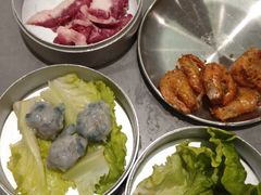 -晓沸牛肉海鲜小火锅(白湖亭万达广场店)