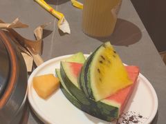 -黑金·寻焰自助百汇·烤肉·火锅(中街店)