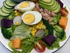 -丽莎沙拉轻食餐厅(国贸店)