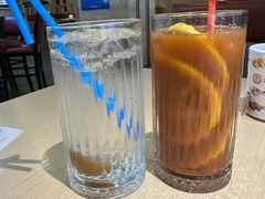-万岁料理回转寿司(华贸店)
