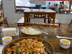 -一品红烧鸭特色川菜(三岔湖店)