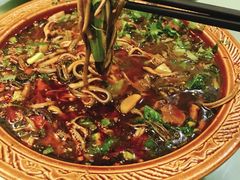 -乐山第一家临江鳝丝(茶坊路店)