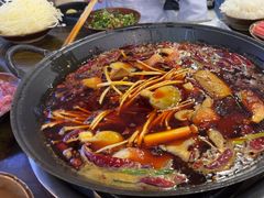 -黄潇洒老火锅(九眼桥宏济巷店)