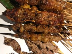 -平娃三宝烧烤·面食(南小街店)