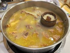 -朴小妹人参鸡汤火锅(长白山万达店)