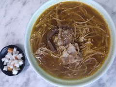 -轻捞慢起面馆(新世界百货店)