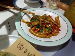 -松沪名灶·豆浆鱼头·新上海菜(飞航吾悦广场店)