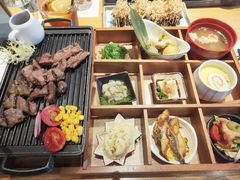 十宫烧肉拼盘御膳-味太助·银饭食堂(中华城店)