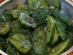 -红旗山庄(圭峰山店)