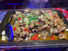 -蛙舍·炭烧牛蛙(东百中心店)