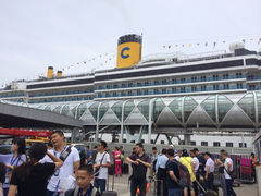 iphone_upload_pic-吴淞口国际邮轮码头-停车场