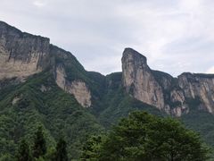 -鹿院坪生态旅游景区