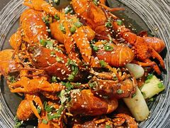 -肥肥虾庄·金牌油焖大虾(沙湖店)