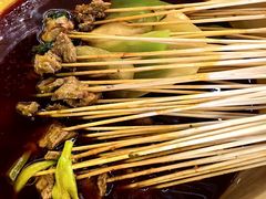 -拈签一笑黄牛肉辣卤串串