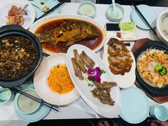 红烧大鲤鱼-梅利汴京烤鸭•开封豫菜地标店(东大街店)