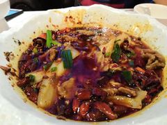 水煮牛肉-尘香•传统川菜(创汇首座店)