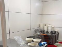 -文山荷鲜居(翠湖店)