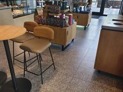 -星巴克(上海汇锦里店)