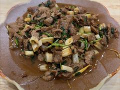 -沐毫傣泐云南菜孔雀宴•手抓饭傣味烧烤(曼听公园店)