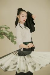 点击看大图 -盘子女人坊古装写真摄影(天津总店)